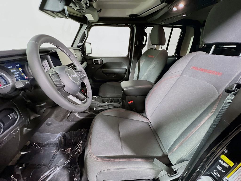 Used 2025 Jeep Gladiator Rubicon w/ Convenience Group image 19