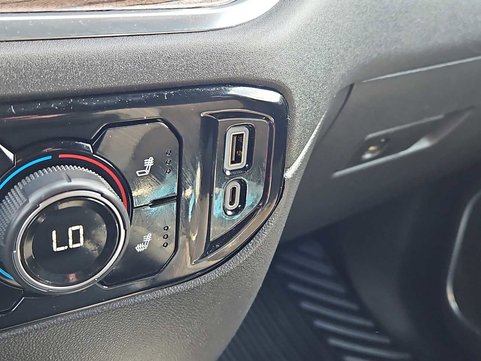 Certified 2023 Chevrolet Silverado 1500 LT AWD/4WD image 18