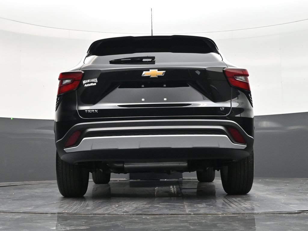 Used 2025 Chevrolet Trax LT w/ Driver Confidence Package FWD image 20