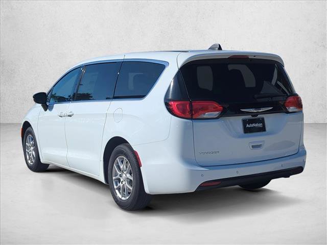 New 2026 Chrysler Voyager LX image 9
