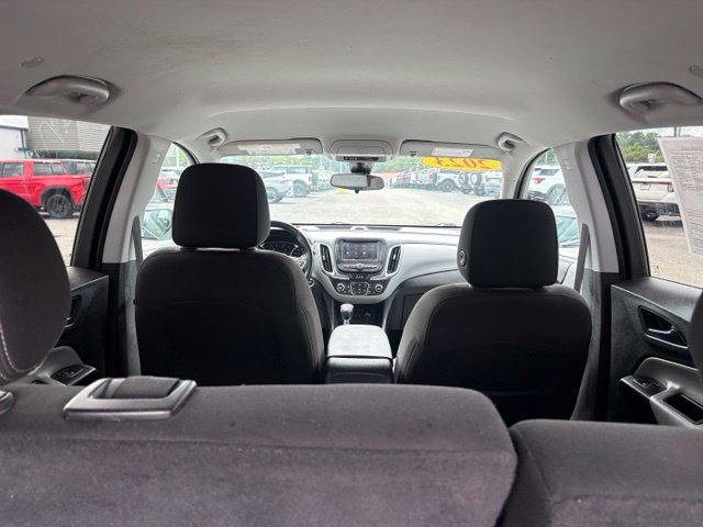 Used 2023 Chevrolet Equinox LT FWD image 29