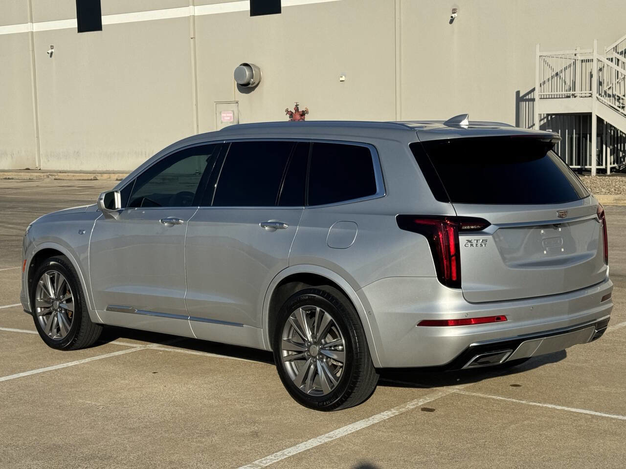 Used 2020 Cadillac XT6 Premium Luxury image 6