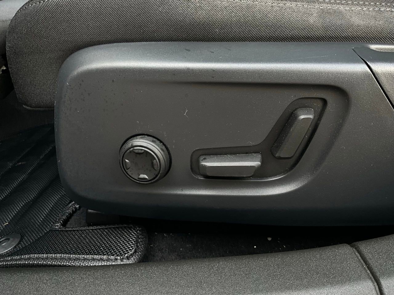 Used 2021 Polestar Polestar 2 image 11