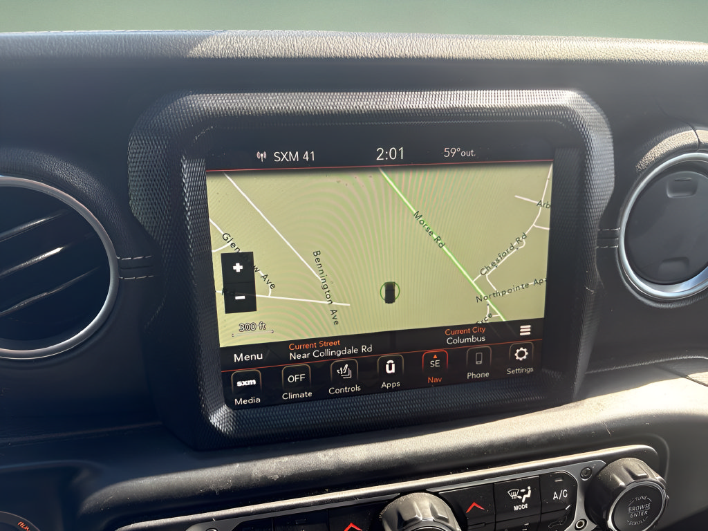 Used 2022 Jeep Wrangler Unlimited Sahara w/ Cold Weather Group AWD/4WD image 15