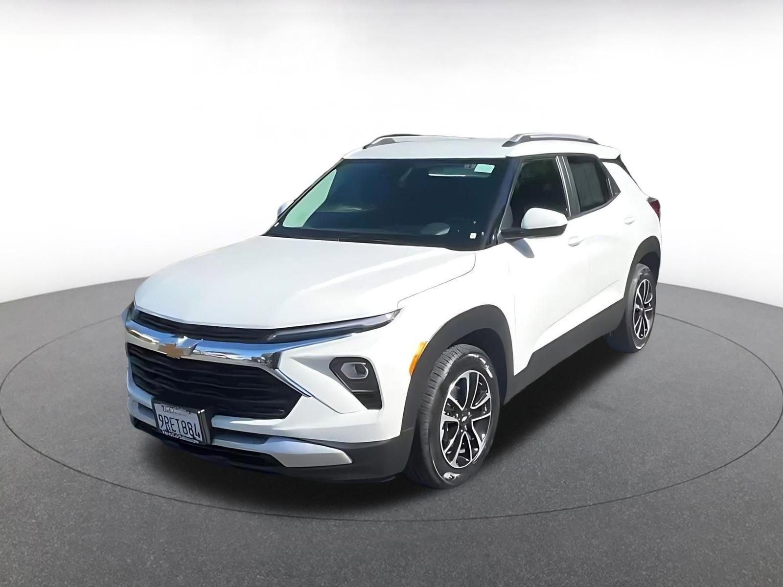 Used 2025 Chevrolet TrailBlazer LT FWD image 7