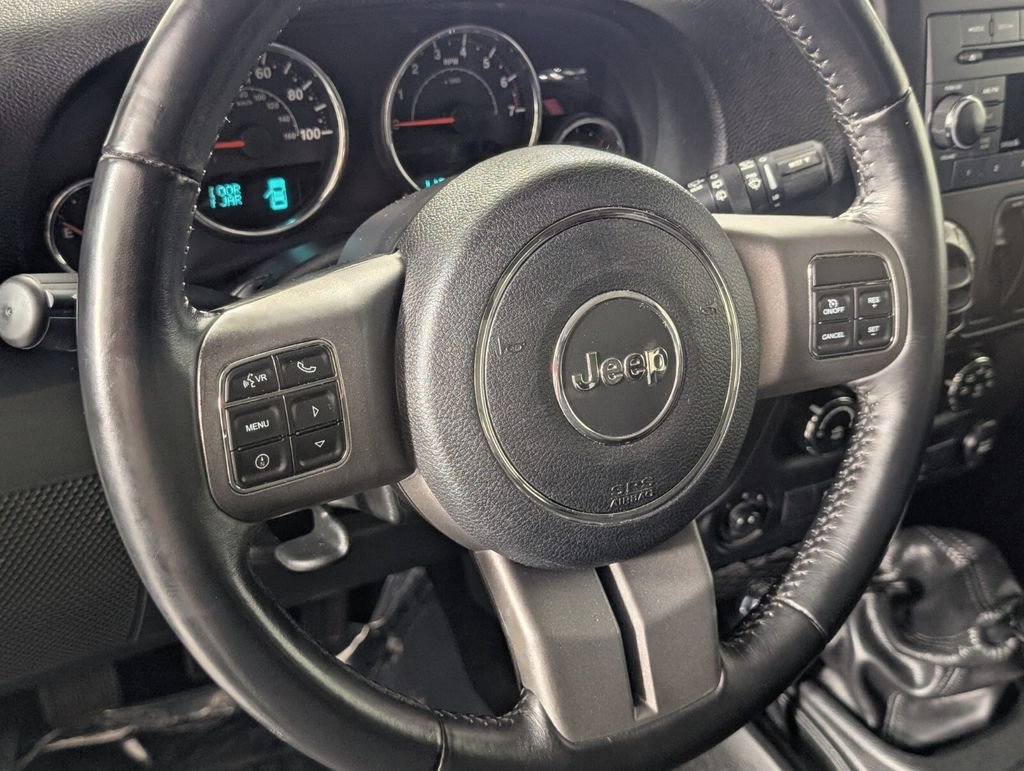 Used 2017 Jeep Wrangler Sport image 12