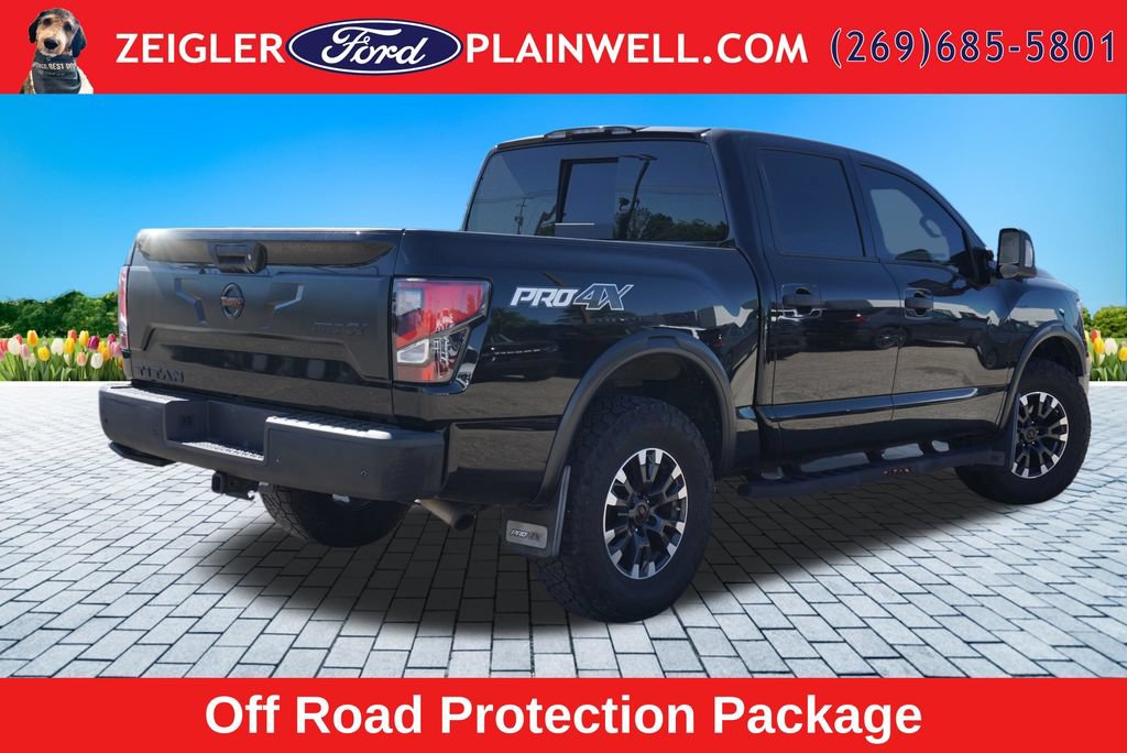 Used 2021 Nissan Titan PRO-4X w/ Pro-4x Convenience Package AWD/4WD image 5
