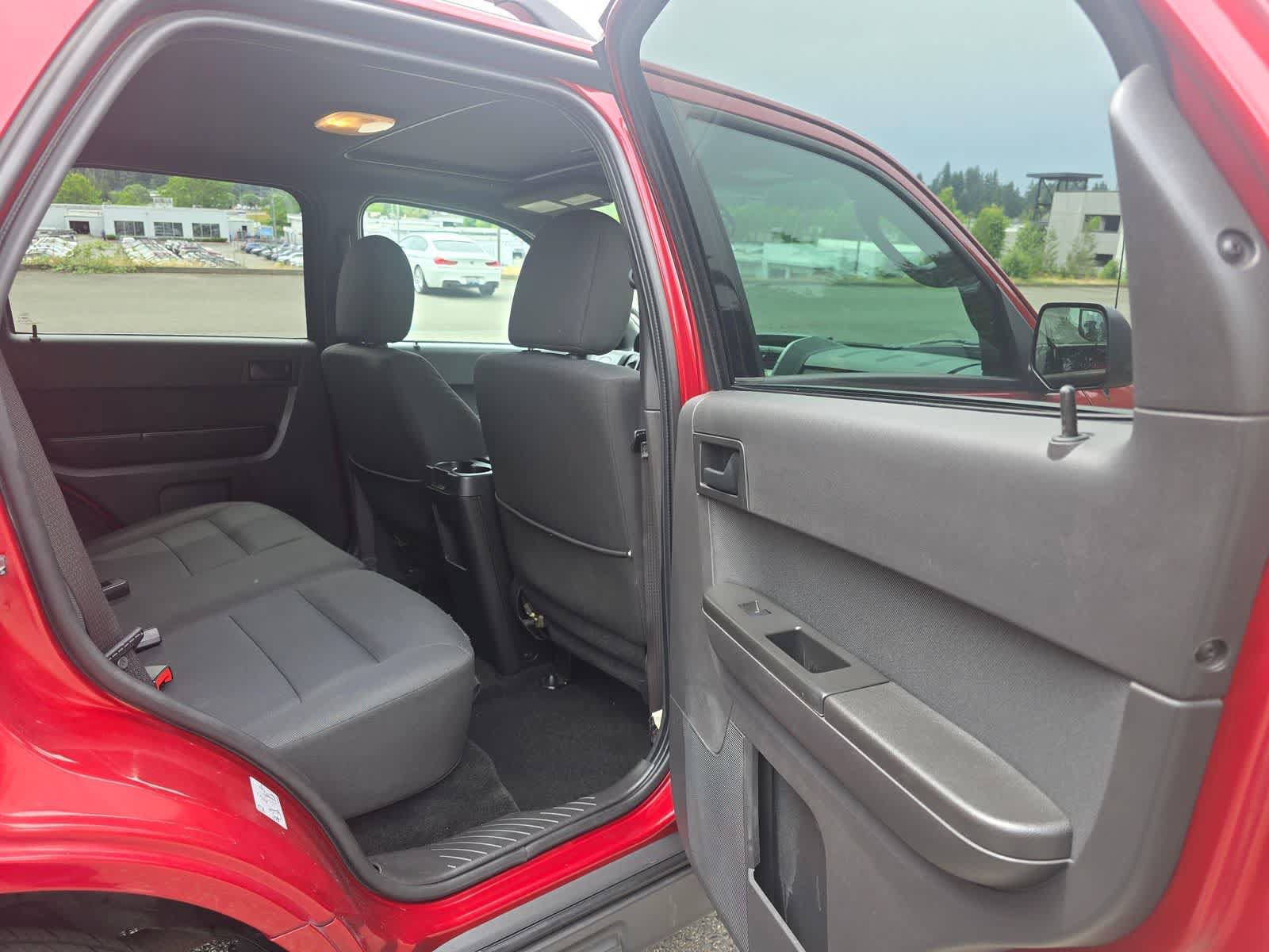 Used 2012 Ford Escape XLT AWD/4WD image 13