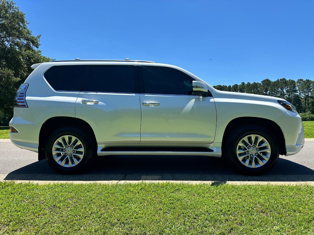 Used 2023 Lexus GX 460 Premium AWD/4WD image 4