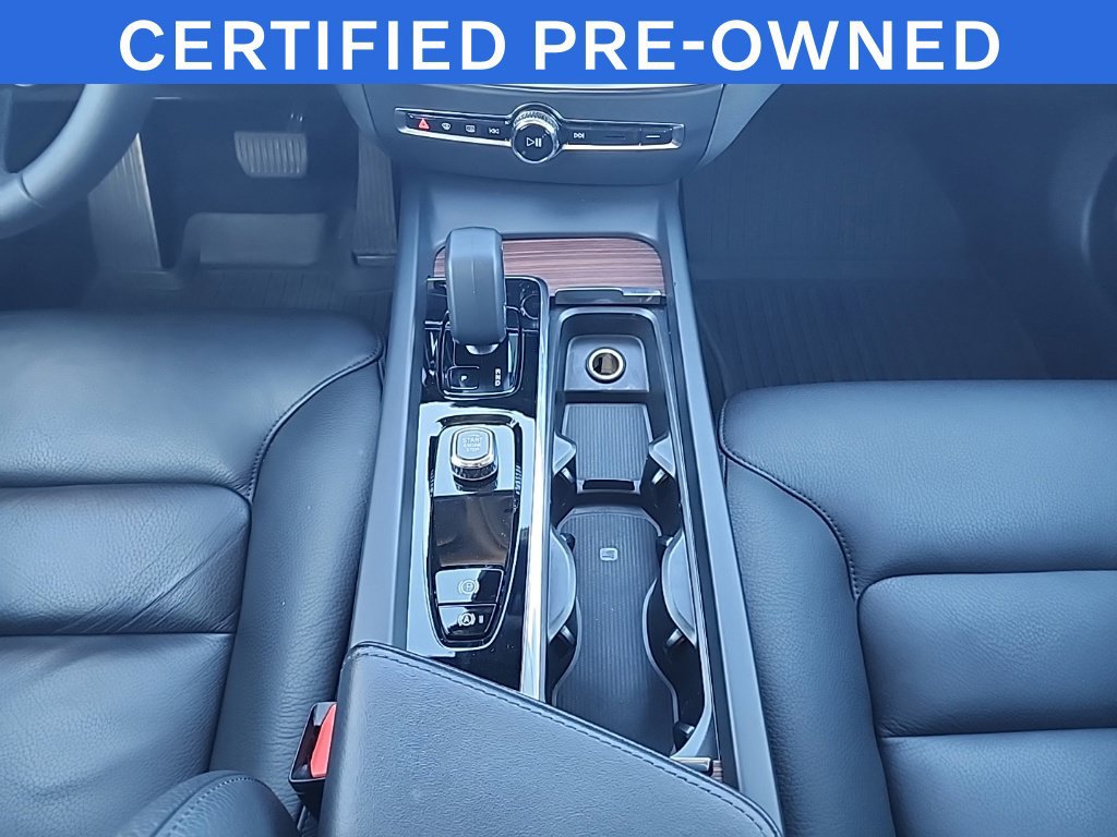 Used 2024 Volvo S60 B5 Plus AWD/4WD image 23