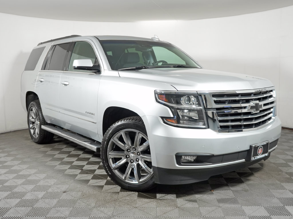 Used 2019 Chevrolet Tahoe LT w/ Luxury Package AWD/4WD image 9