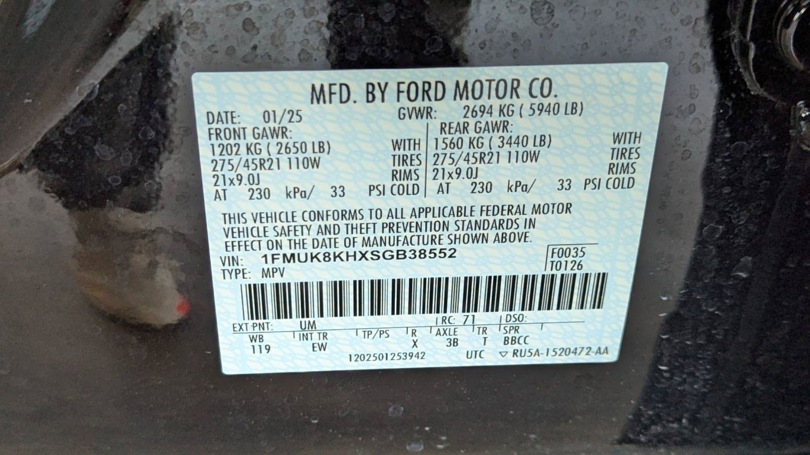 Certified 2025 Ford Explorer ST-Line w/ ST-Line Street Pack image 20