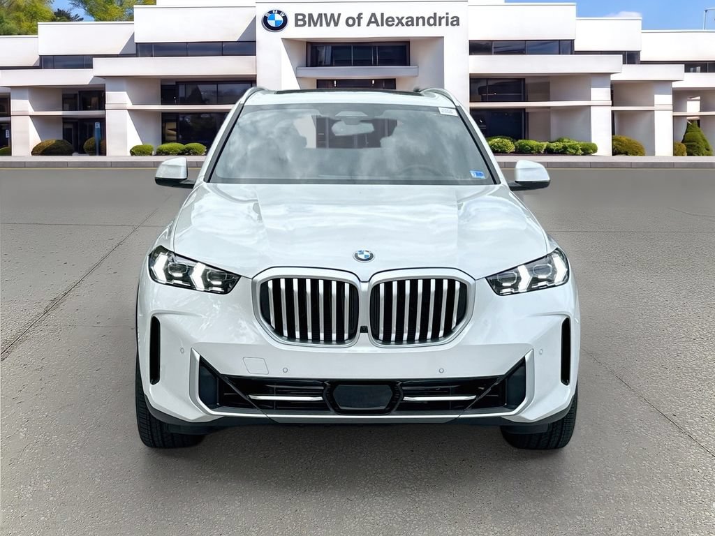 New 2026 BMW X5 xDrive40i AWD/4WD image 2