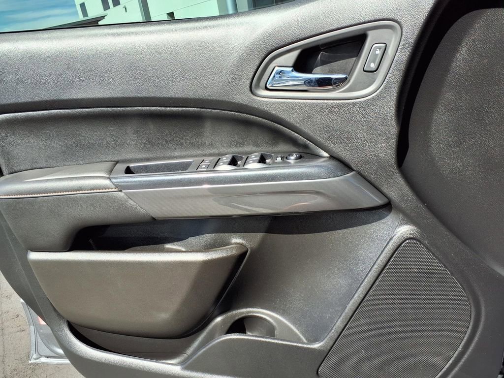 Used 2021 GMC Canyon AT4 image 27