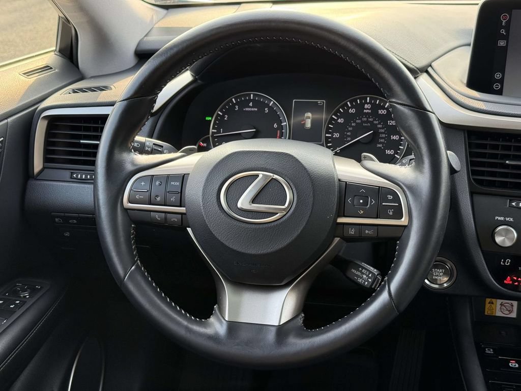 Used 2022 Lexus RX 350L Premium w/ Premium Package AWD/4WD image 9