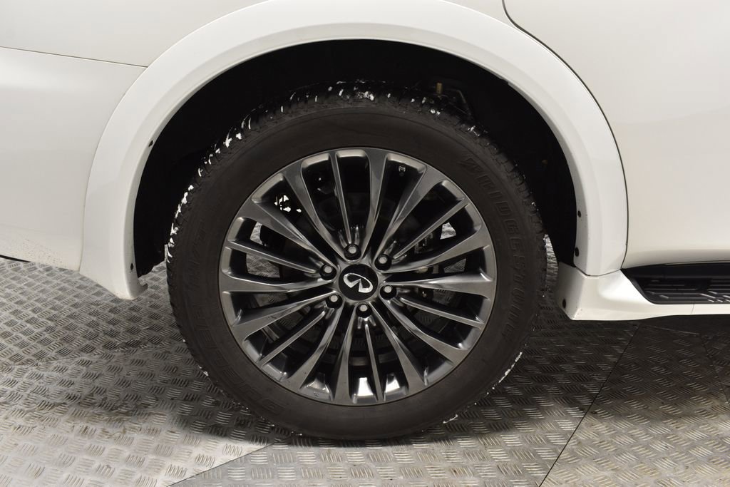 Used 2024 INFINITI QX80 Sensory image 37