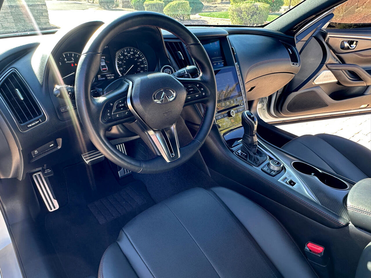 Used 2022 INFINITI Q60 Red Sport 400 w/ Cargo Package image 24