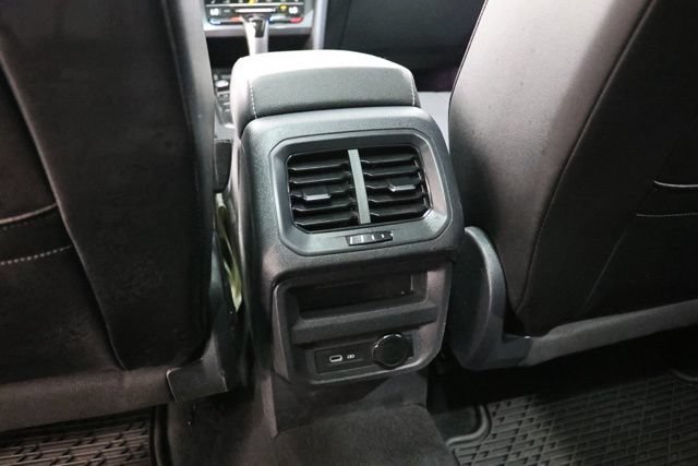Used 2023 Volkswagen Tiguan SE R-Line FWD image 31