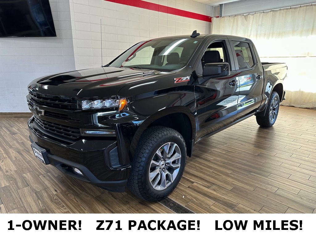 Used 2021 Chevrolet Silverado 1500 RST image 1