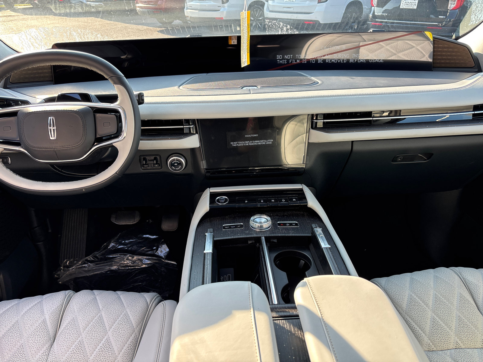New 2027 Lincoln Navigator L Black Label w/ Black Label Special Edition AWD/4WD image 29