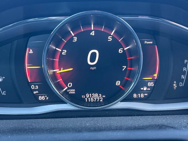 Used 2017 Volvo XC60 T6 Dynamic w/ Preferred Option Package AWD/4WD image 9