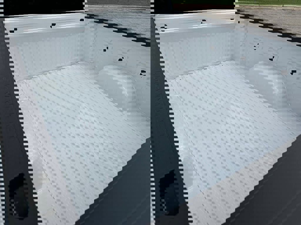 New 2025 Chevrolet Silverado 1500 LT image 8