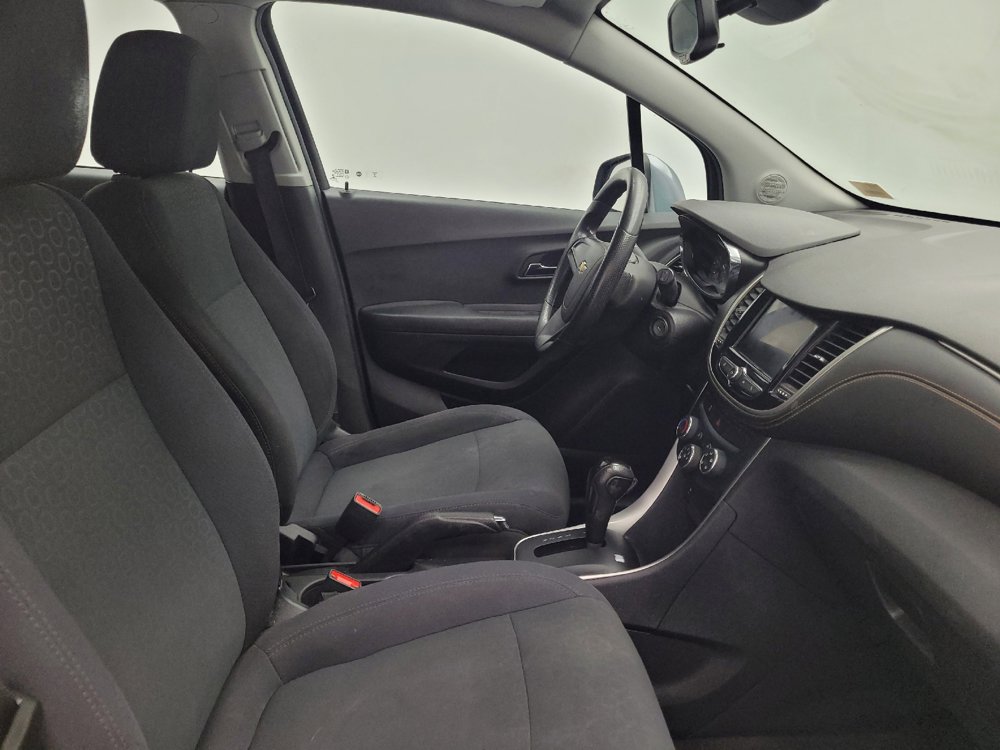 Used 2020 Chevrolet Trax LS FWD image 21