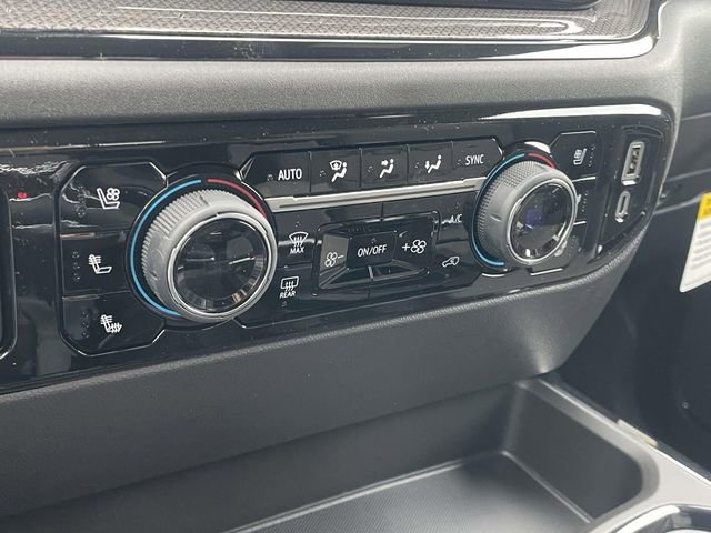 New 2026 Chevrolet Silverado 1500 ZR2 w/ Dark Appearance Package image 15