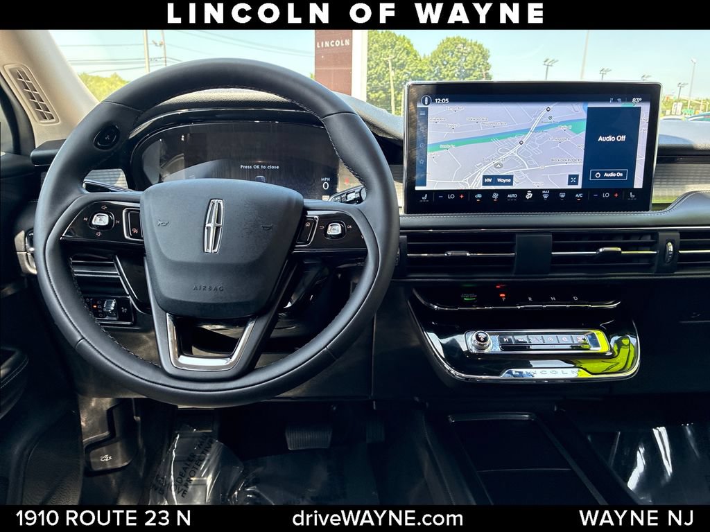Certified 2024 Lincoln Corsair AWD image 24