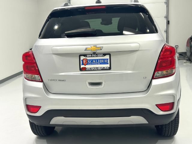 Used 2017 Chevrolet Trax LT AWD/4WD image 7