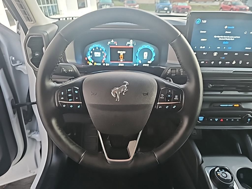 Used 2025 Ford Bronco Sport Badlands AWD/4WD image 13