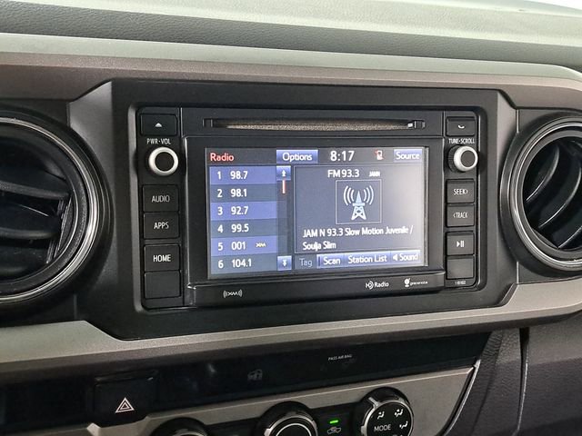 Used 2018 Toyota Tacoma SR5 image 28