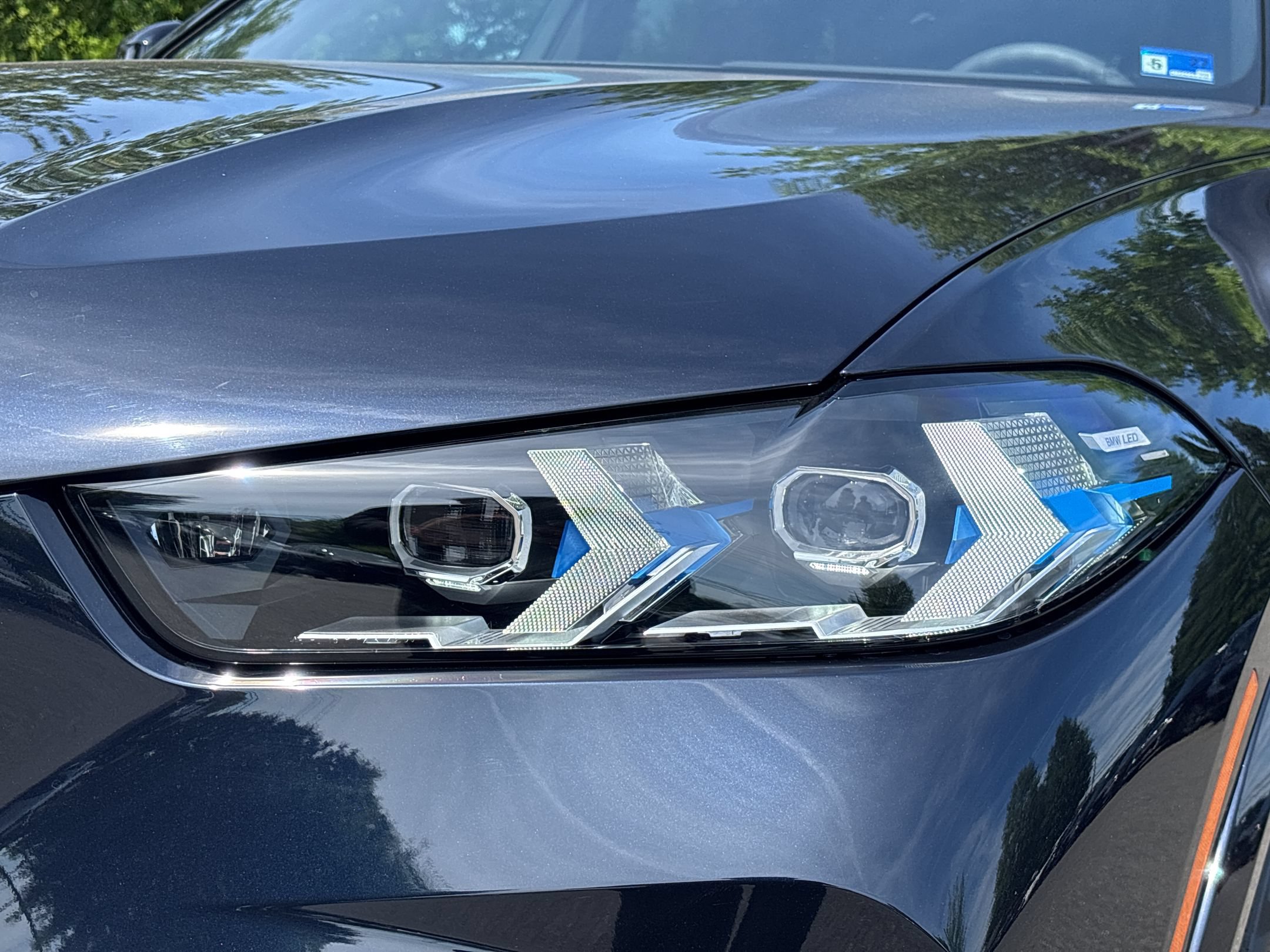 New 2026 BMW X5 xDrive40i w/ M Sport Package AWD/4WD image 10