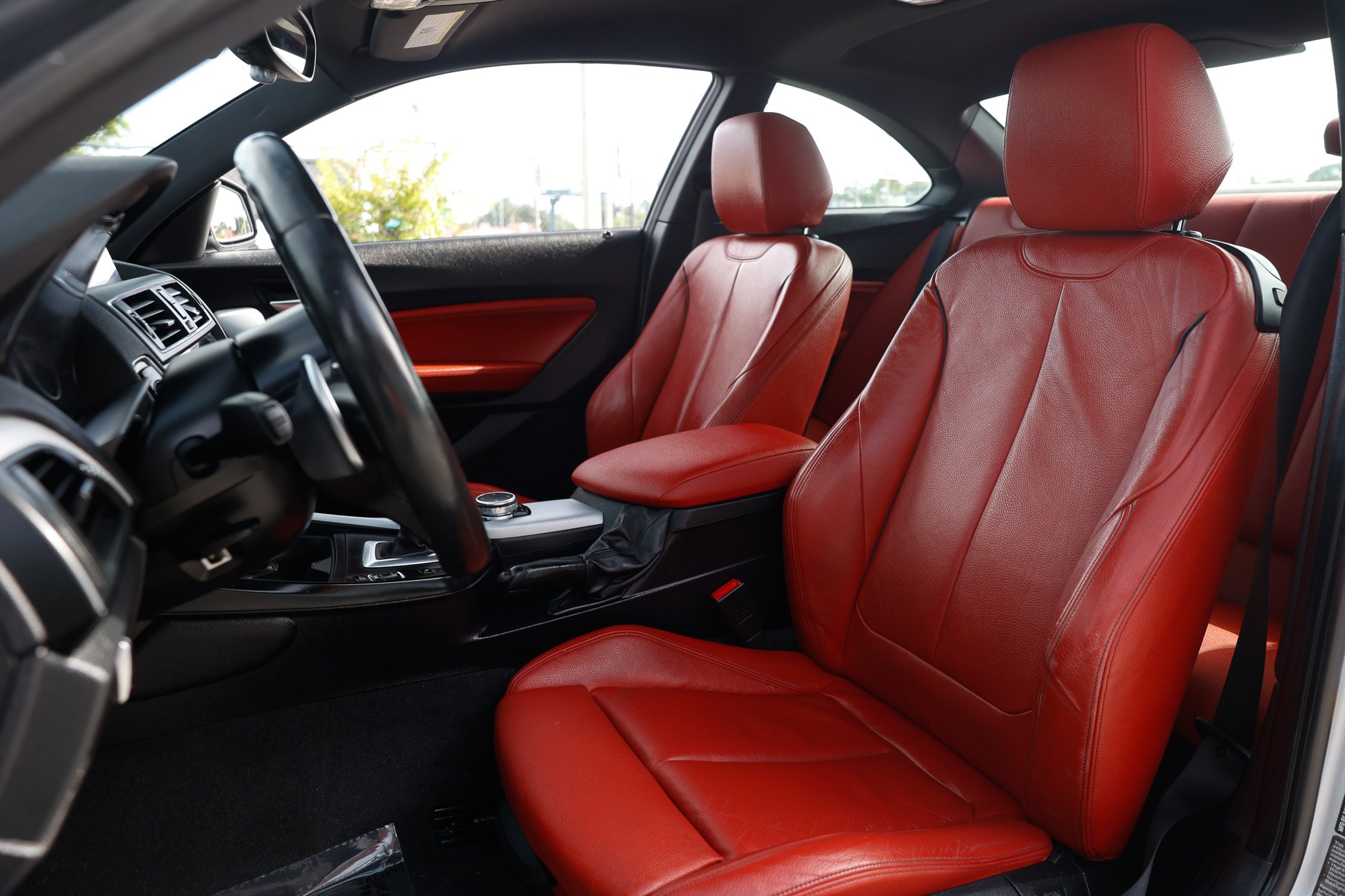 Used 2016 BMW M235i Coupe RWD image 10