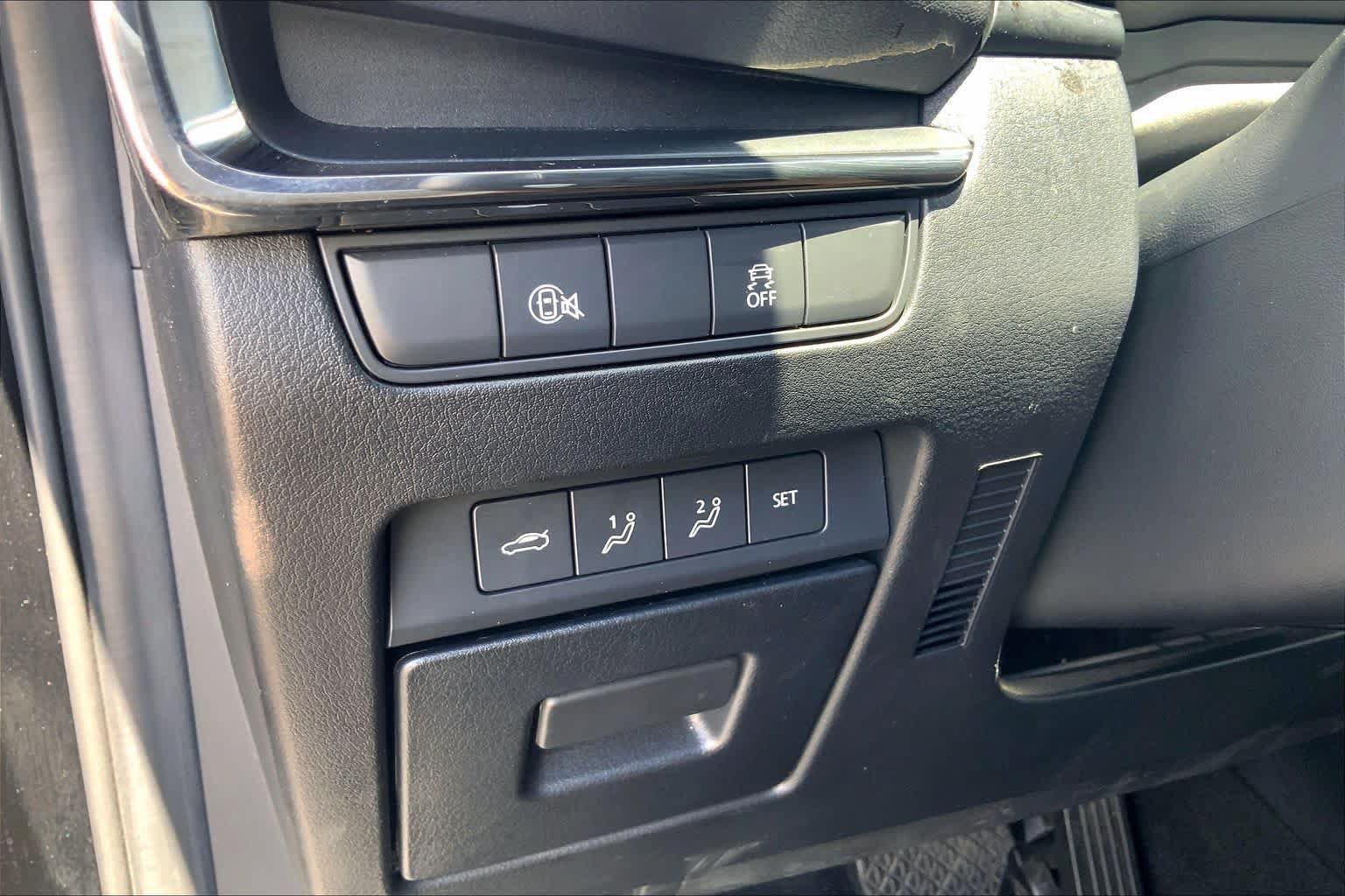 Used 2024 MAZDA MAZDA3 s FWD image 36