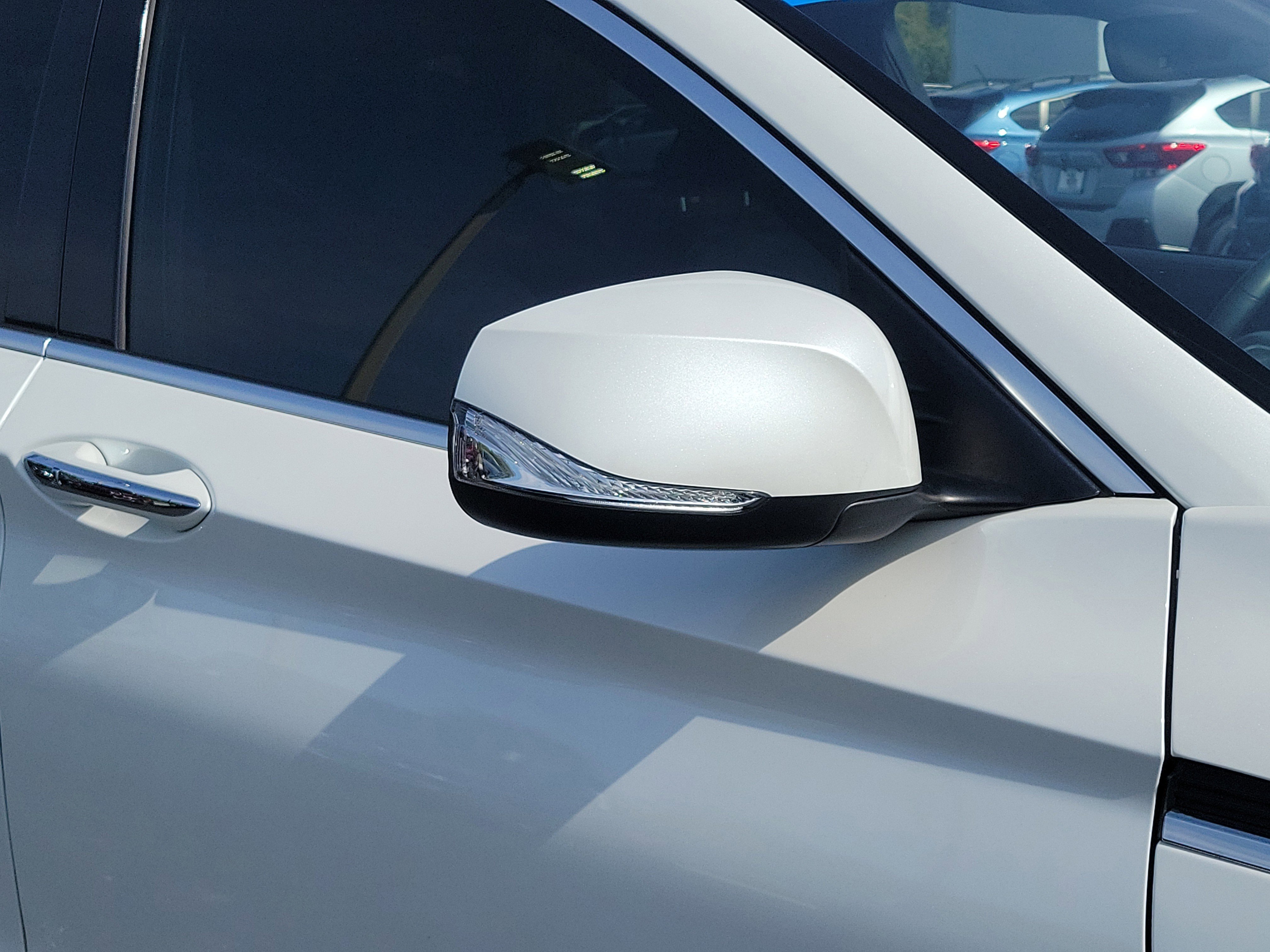 Used 2023 INFINITI QX50 Luxe image 9