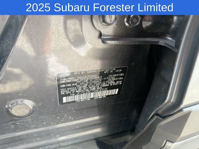 Used 2025 Subaru Forester Limited AWD/4WD image 31