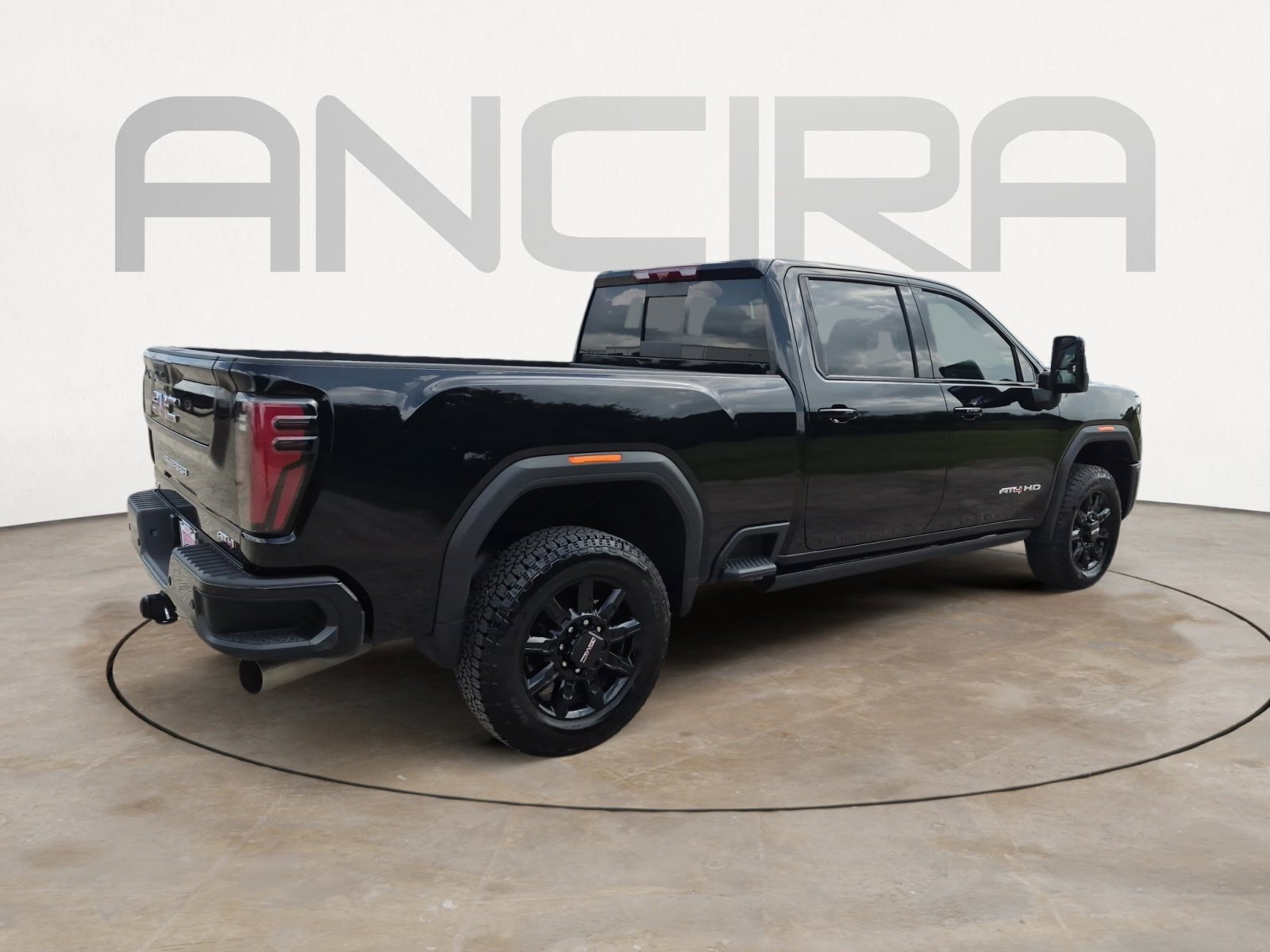 Used 2025 GMC Sierra 2500 AT4 w/ AT4 Premium Plus Package AWD/4WD image 10
