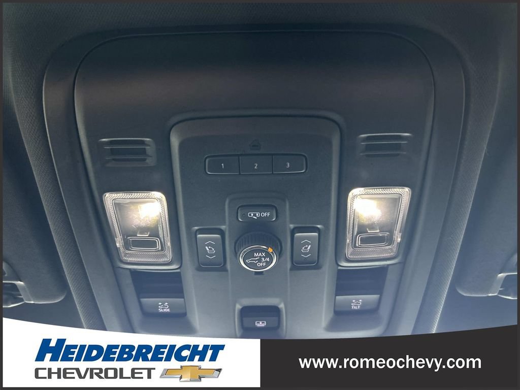 Used 2021 Chevrolet Tahoe Premier w/ Premium Package AWD/4WD image 27