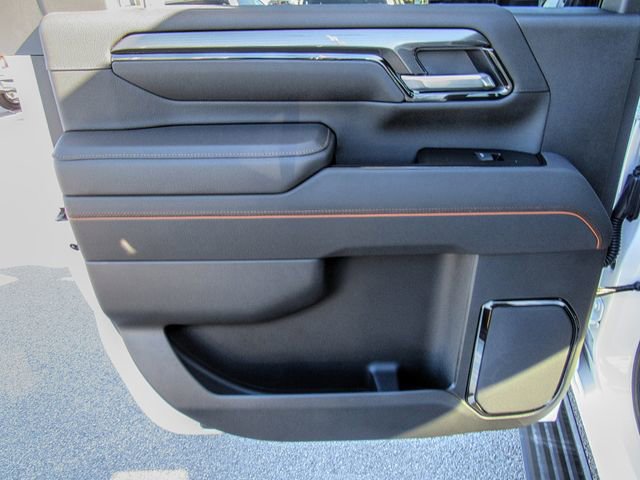 New 2026 GMC Sierra 2500 AT4 w/ AT4 Premium Plus Package image 17