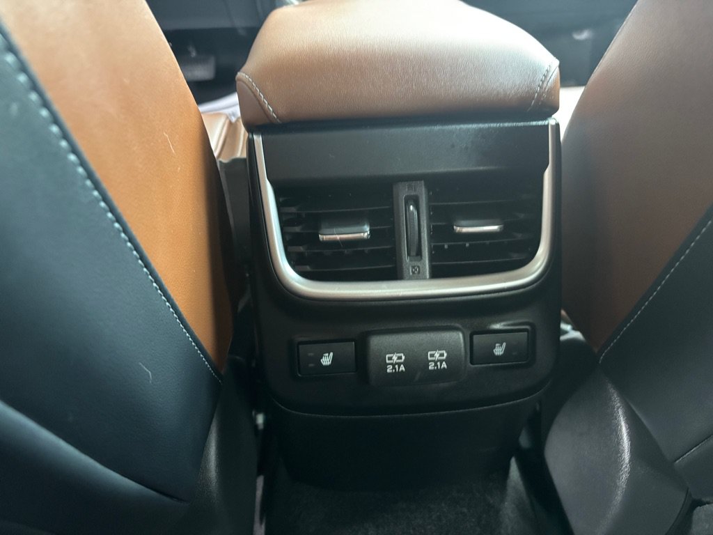 Used 2020 Subaru Outback Touring XT AWD/4WD image 28