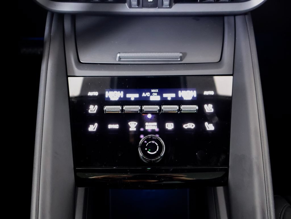New 2026 Porsche Macan 4 Electric AWD/4WD image 21