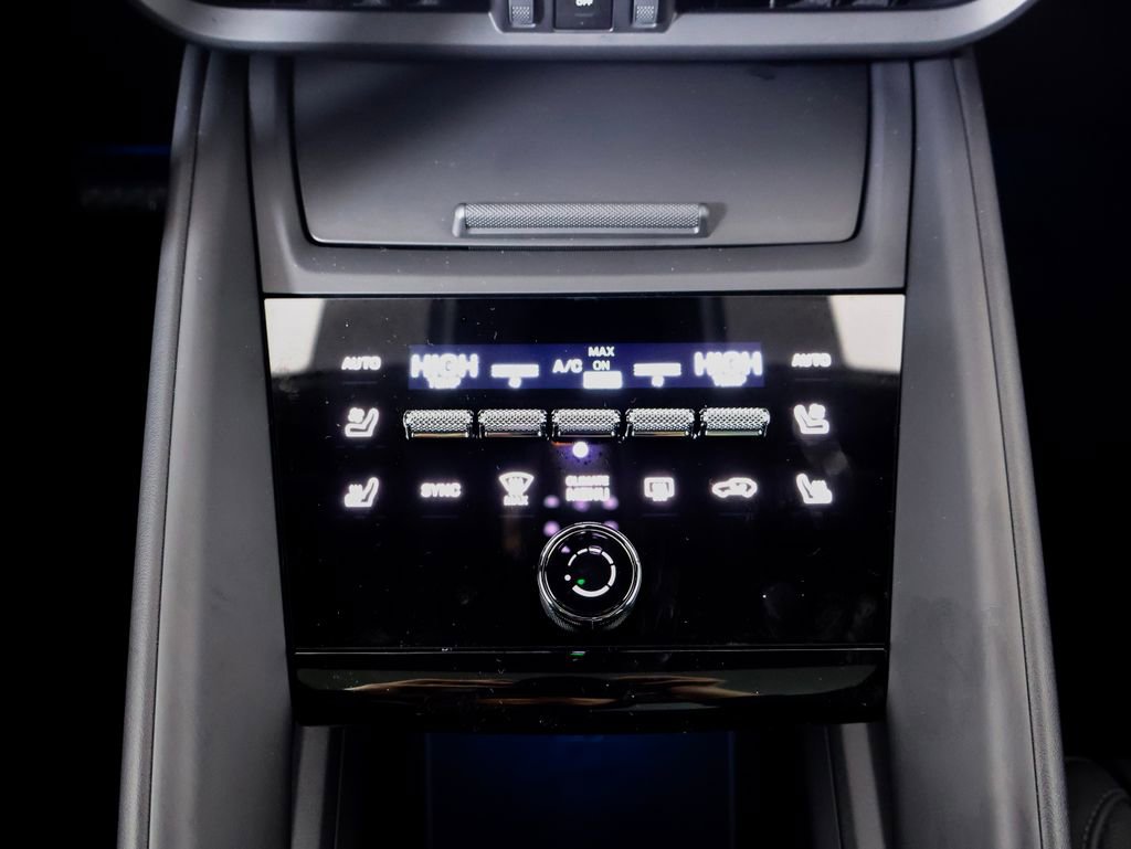New 2026 Porsche Macan 4 Electric AWD/4WD image 21