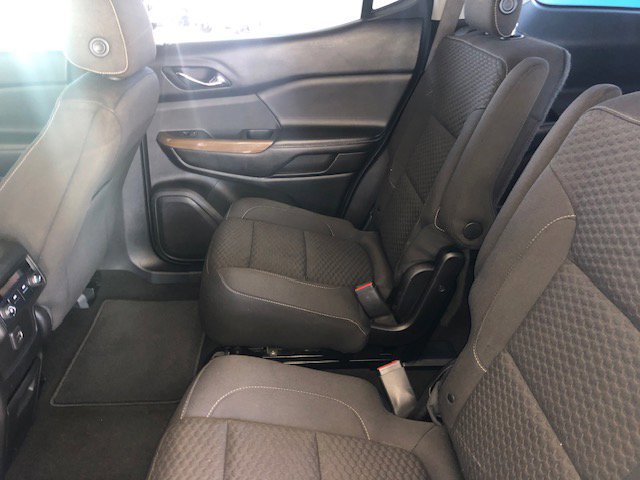 Used 2018 GMC Acadia SLE image 20