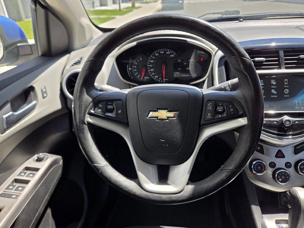 Used 2017 Chevrolet Sonic Premier image 20