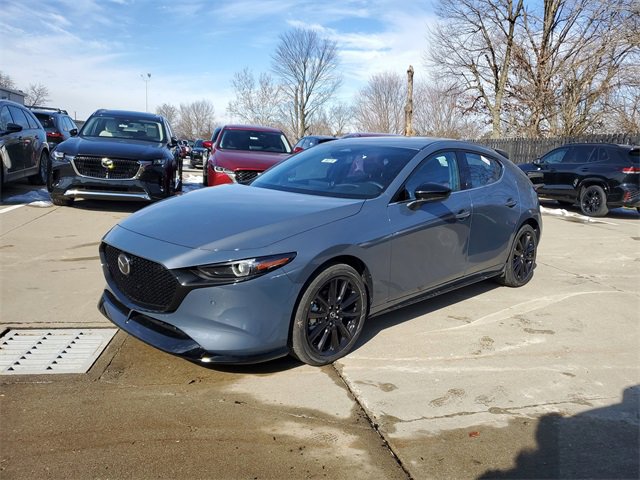 New 2026 MAZDA MAZDA3 Hatchback w/Premium Plus Pkg image 2