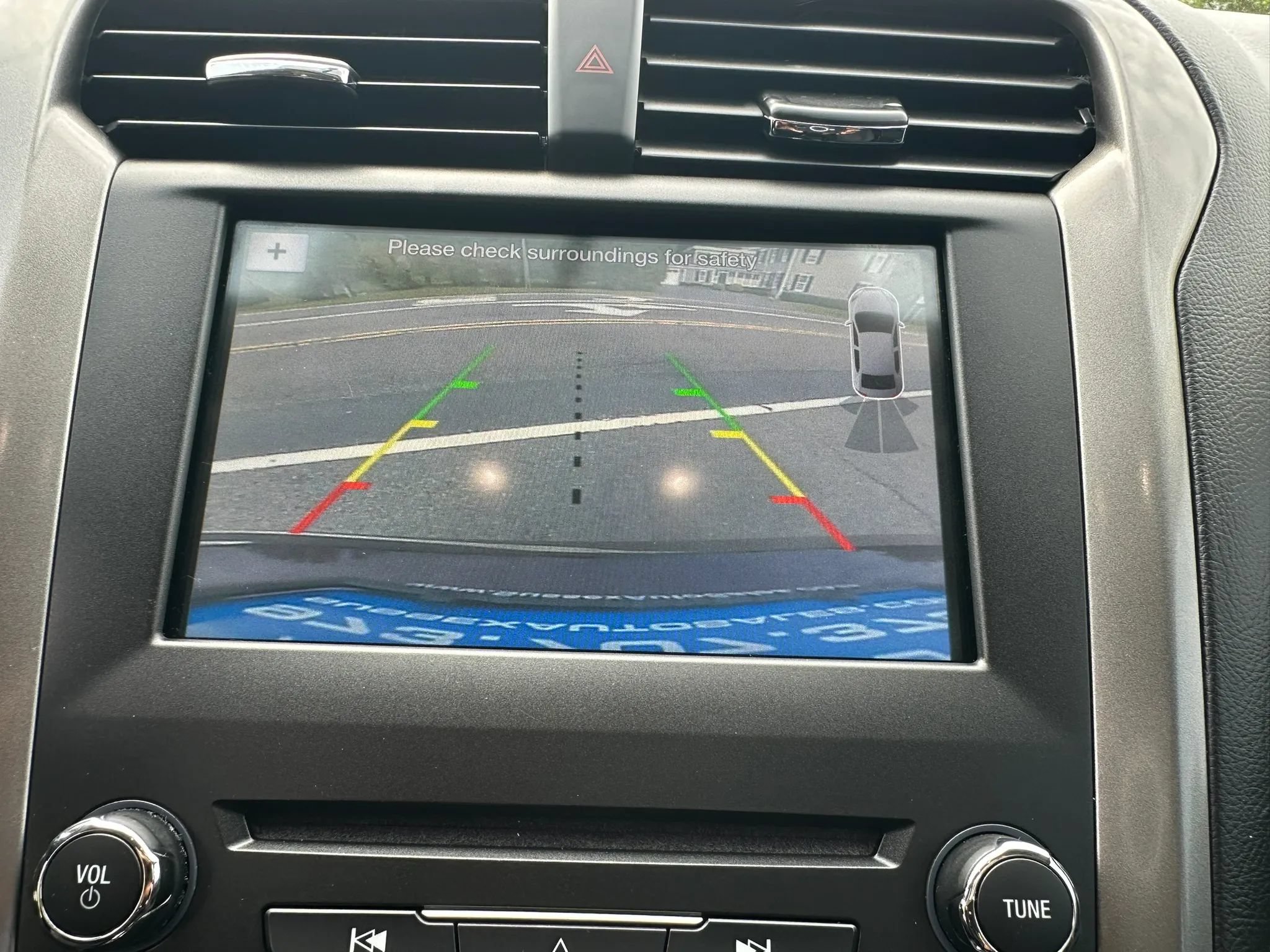 Used 2018 Ford Fusion SE FWD image 24