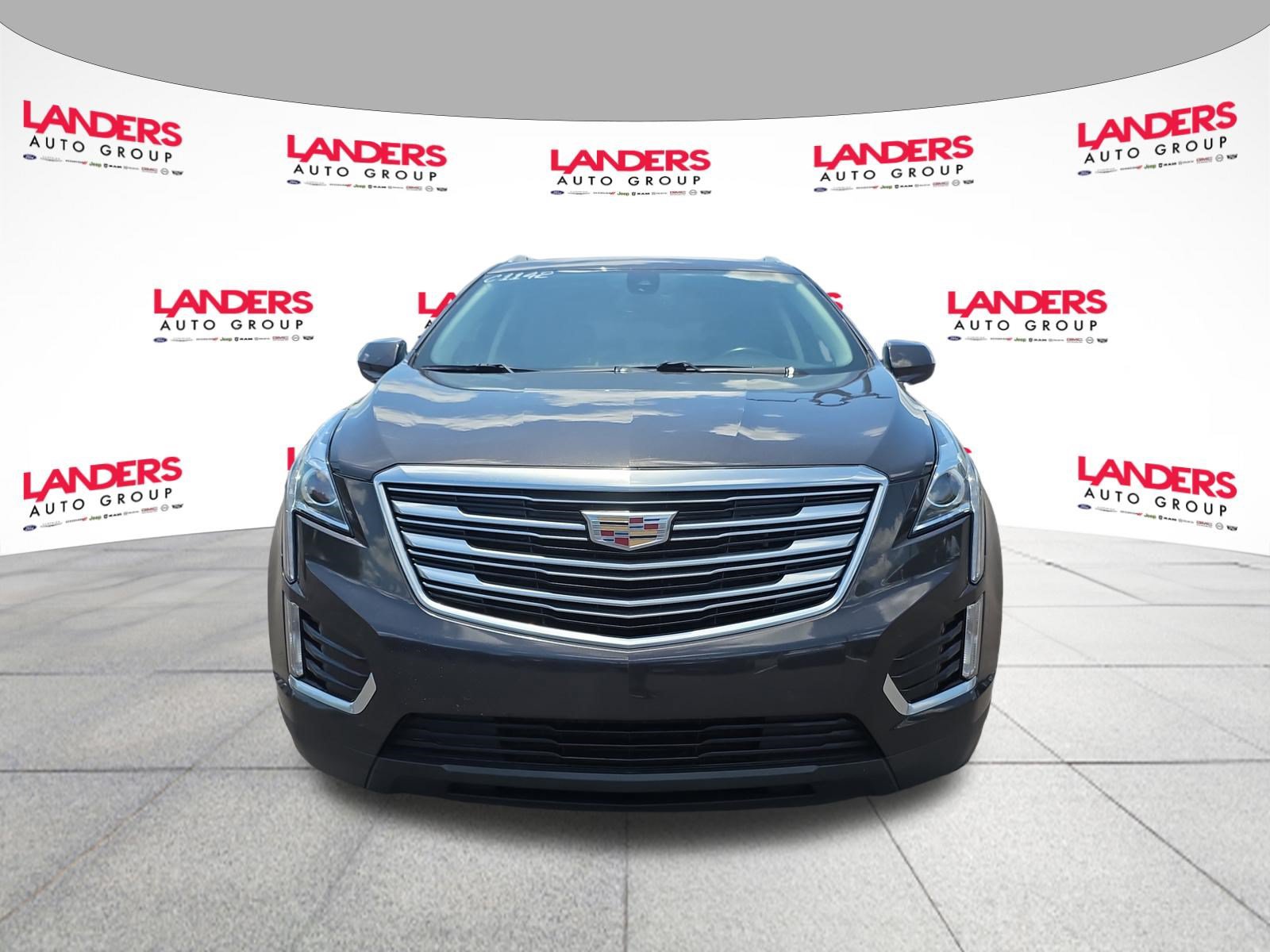Used 2018 Cadillac XT5 Luxury w/ Driver Awareness Package FWD image 8