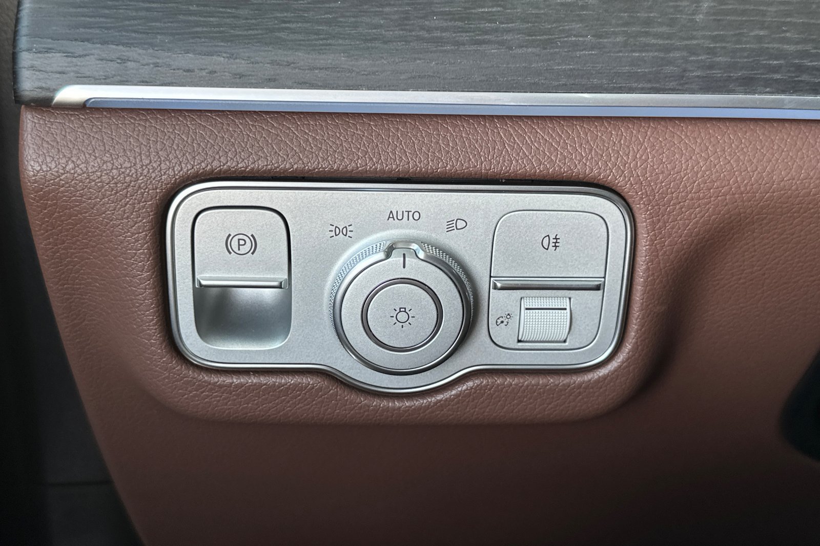 New 2026 Mercedes-Benz GLS 580 4MATIC image 30
