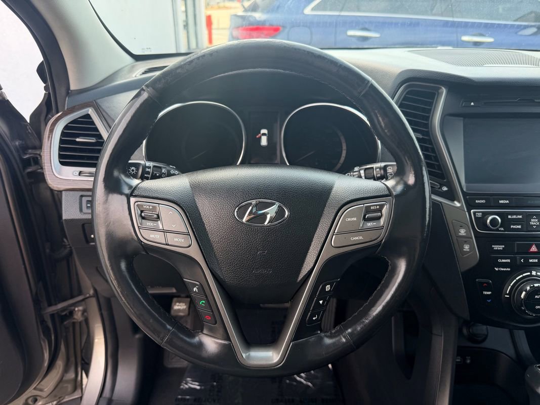 Used 2017 Hyundai Santa Fe Sport image 17